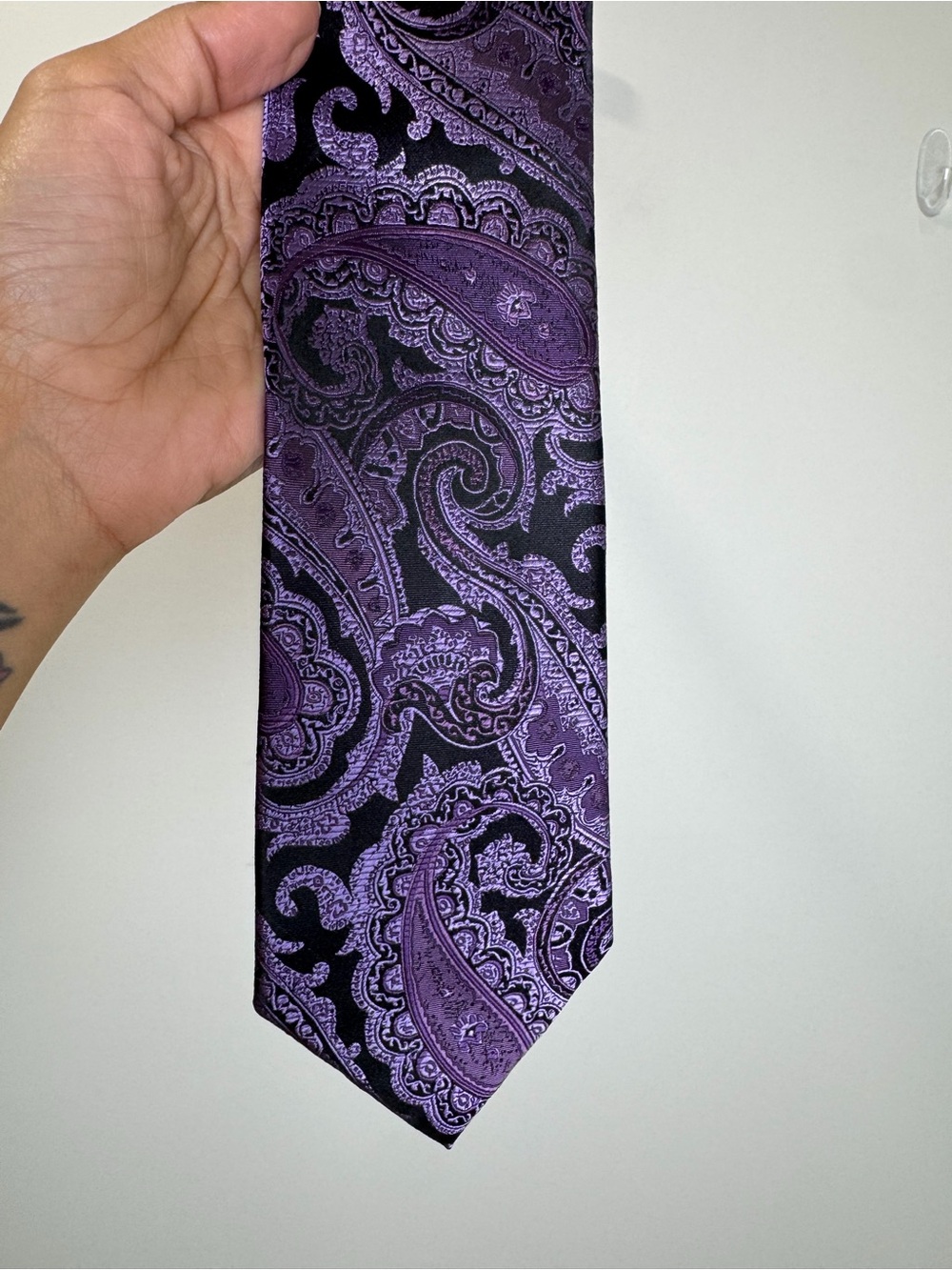Sean John Purple Black Paisley Silk Tie Mens Designer Necktie